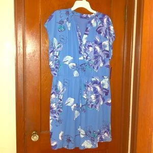 NWT *Apt. 9* Blue floral dress